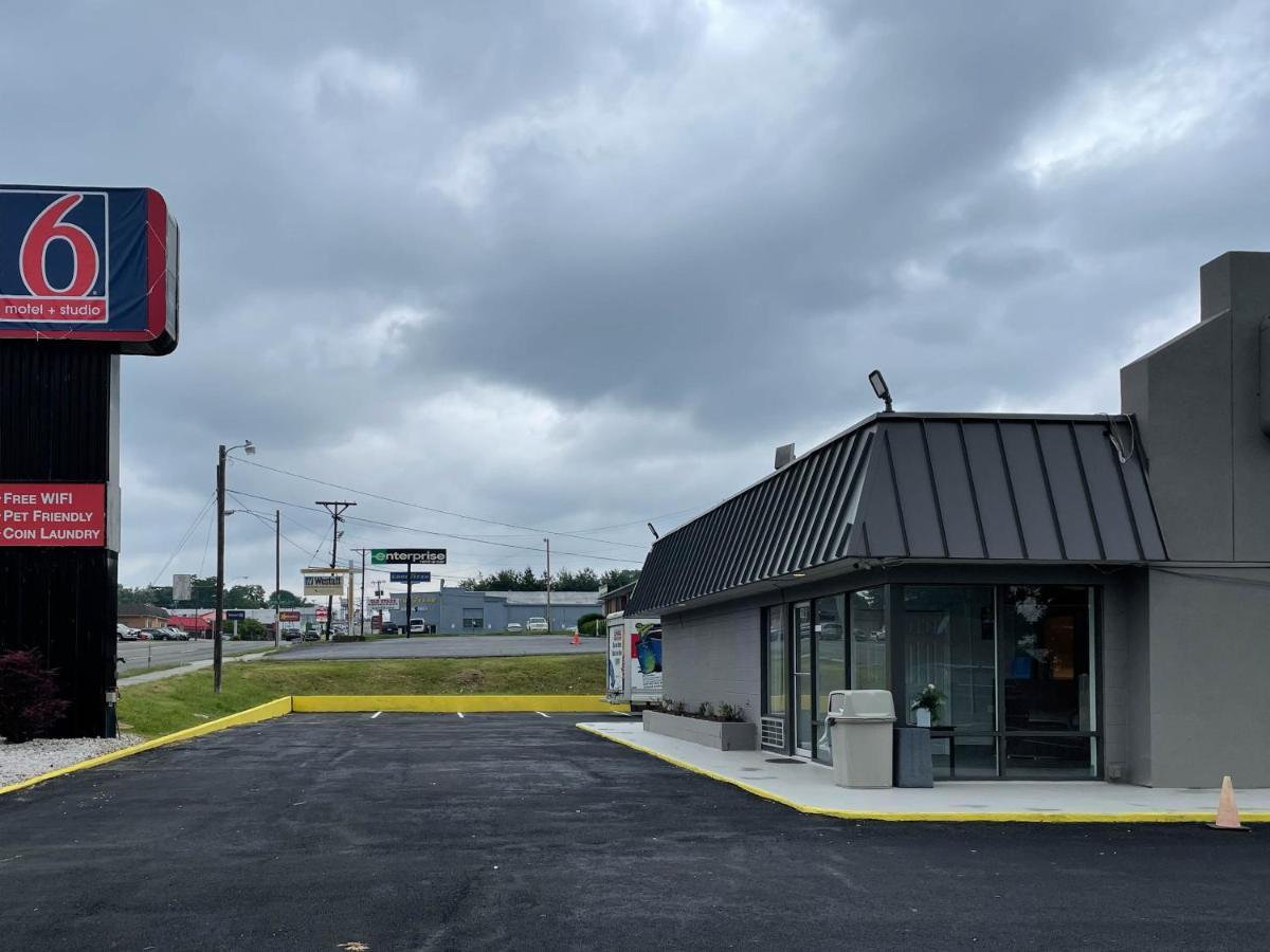 Suites Wytheville Va Exterior foto